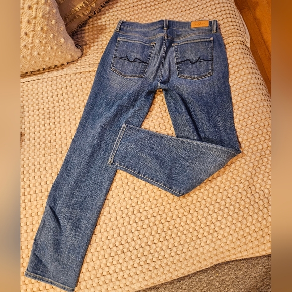 7 for All Mankind Vintage Straight Jeans Size 28 - Picture 3 of 3